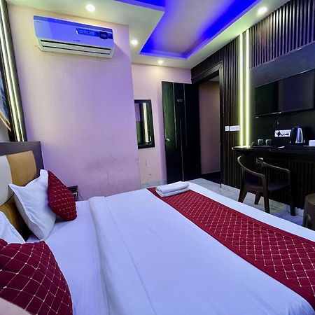 新德里 Jupiter Plaza Delhi Airport酒店 外观 照片