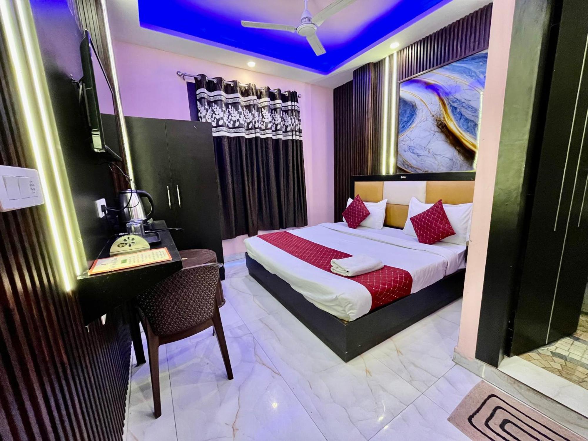 新德里 Jupiter Plaza Delhi Airport酒店 外观 照片