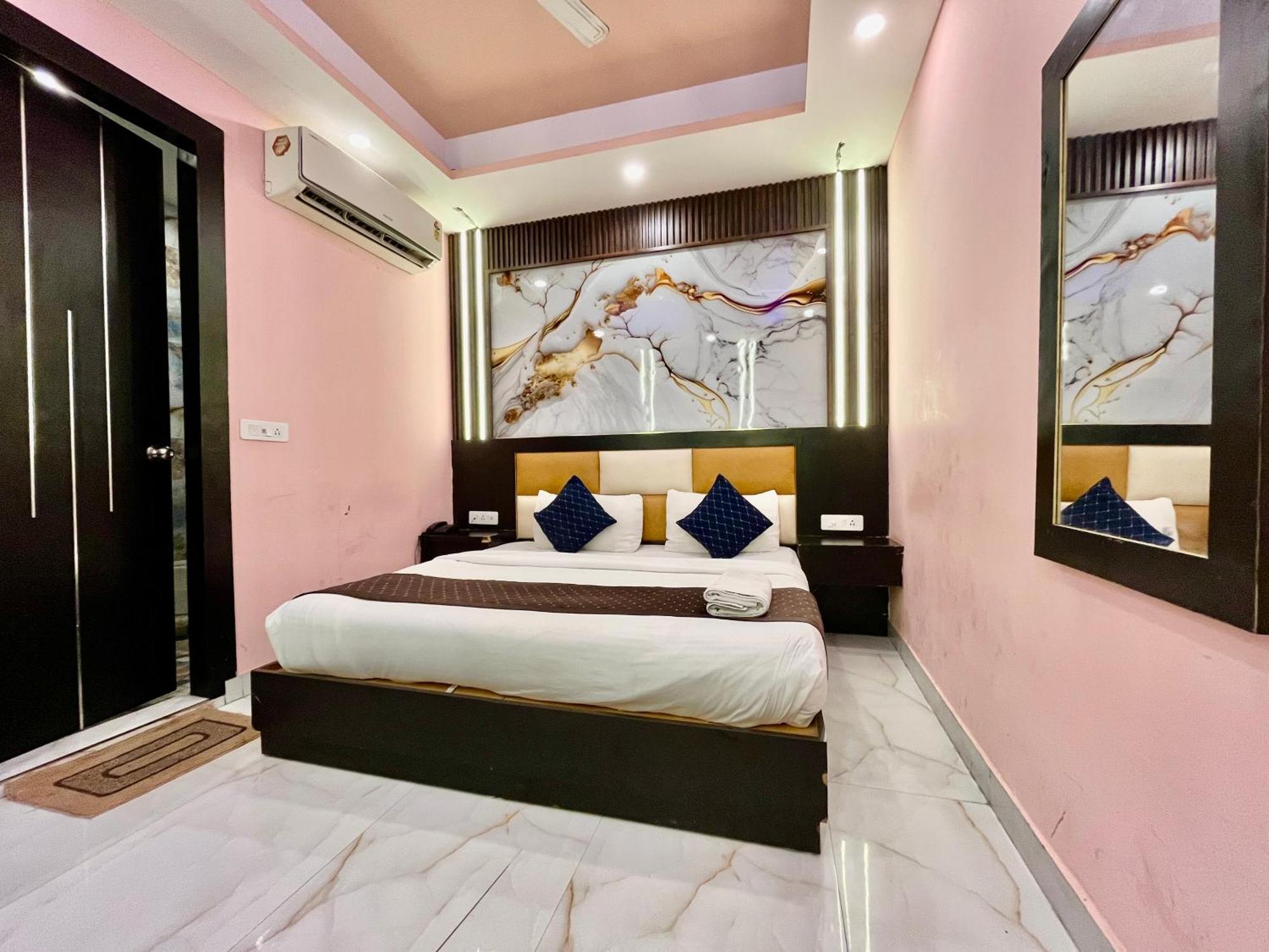 新德里 Jupiter Plaza Delhi Airport酒店 外观 照片