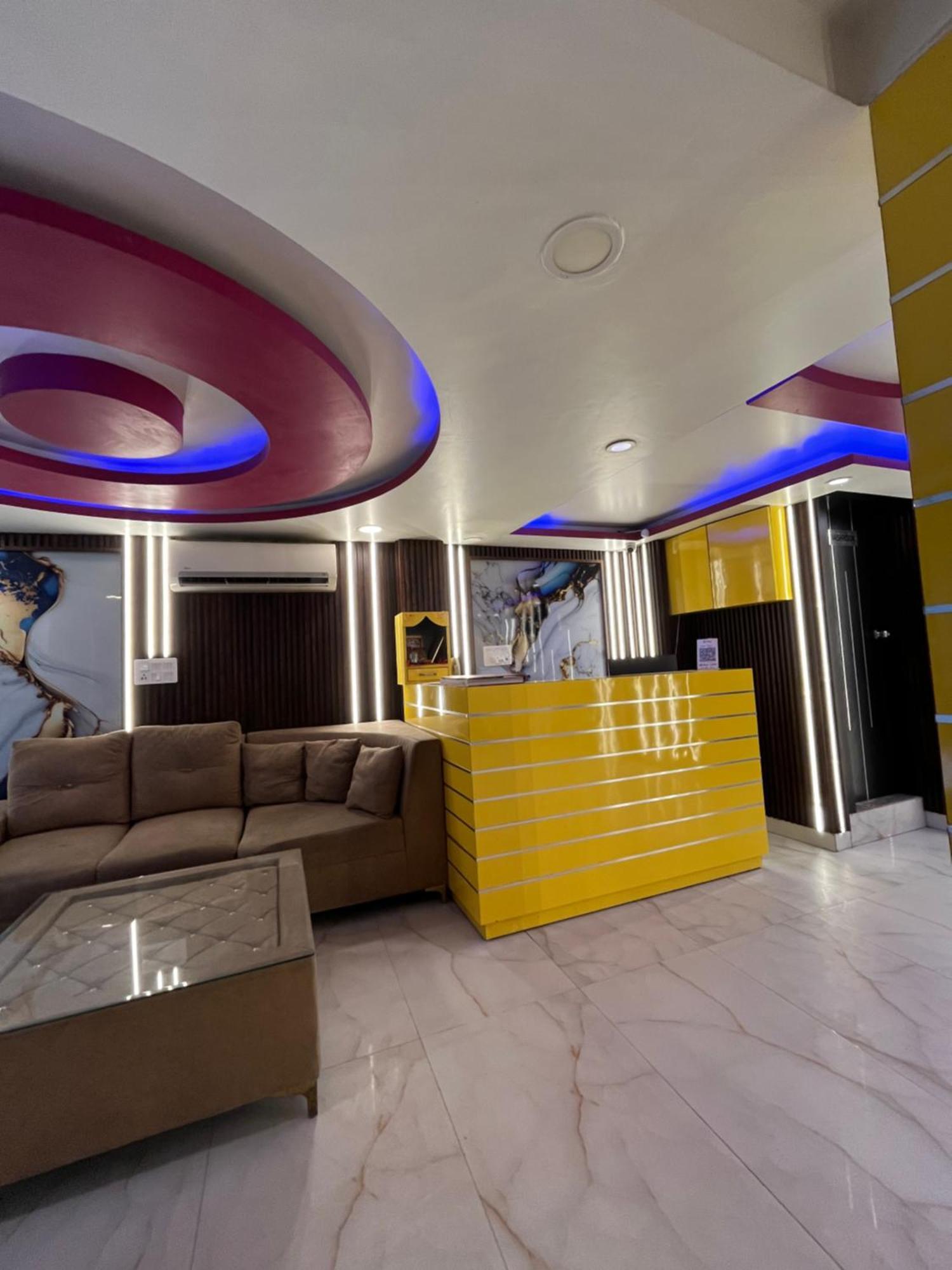 新德里 Jupiter Plaza Delhi Airport酒店 外观 照片