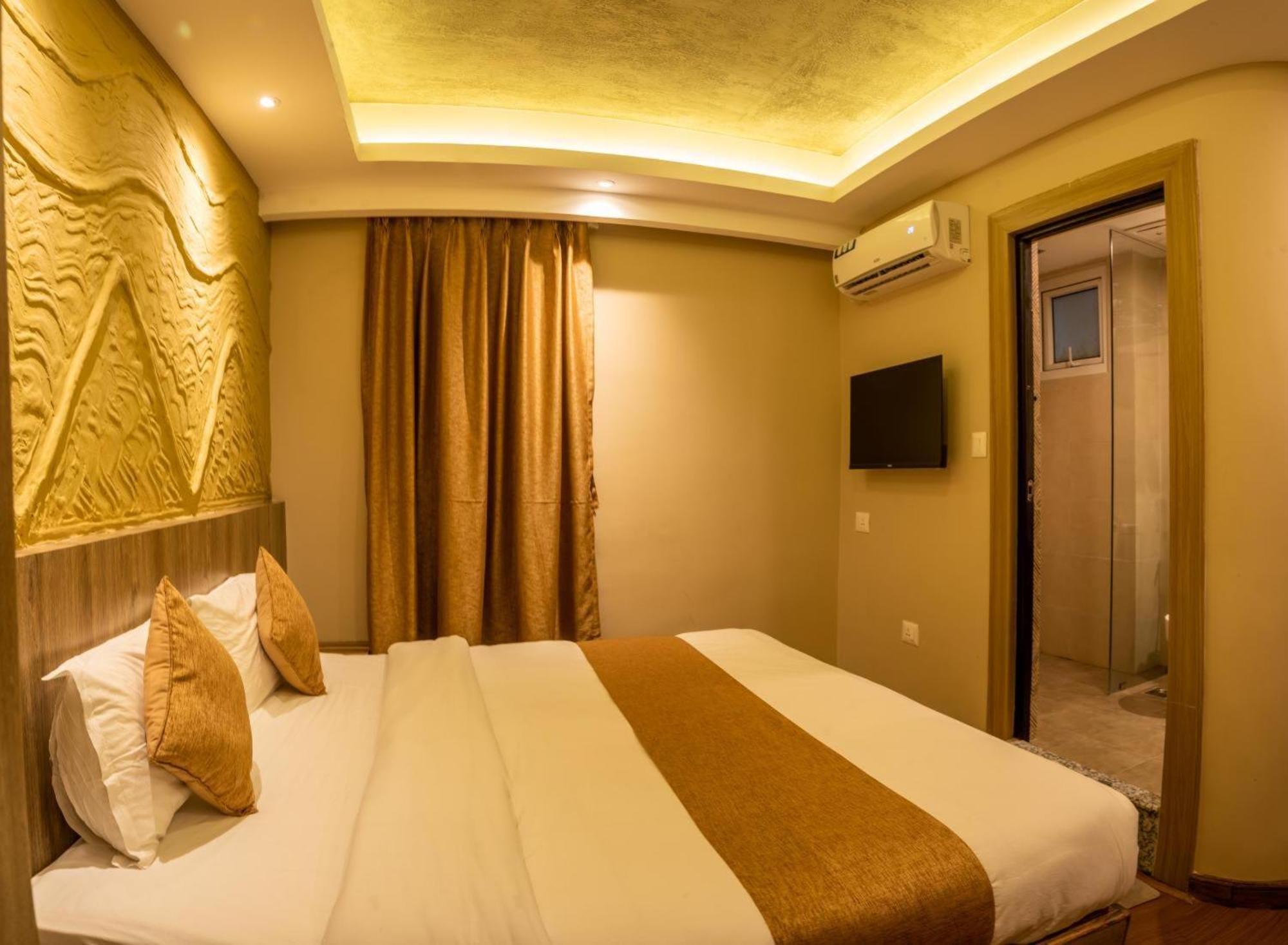 新德里 Jupiter Plaza Delhi Airport酒店 外观 照片
